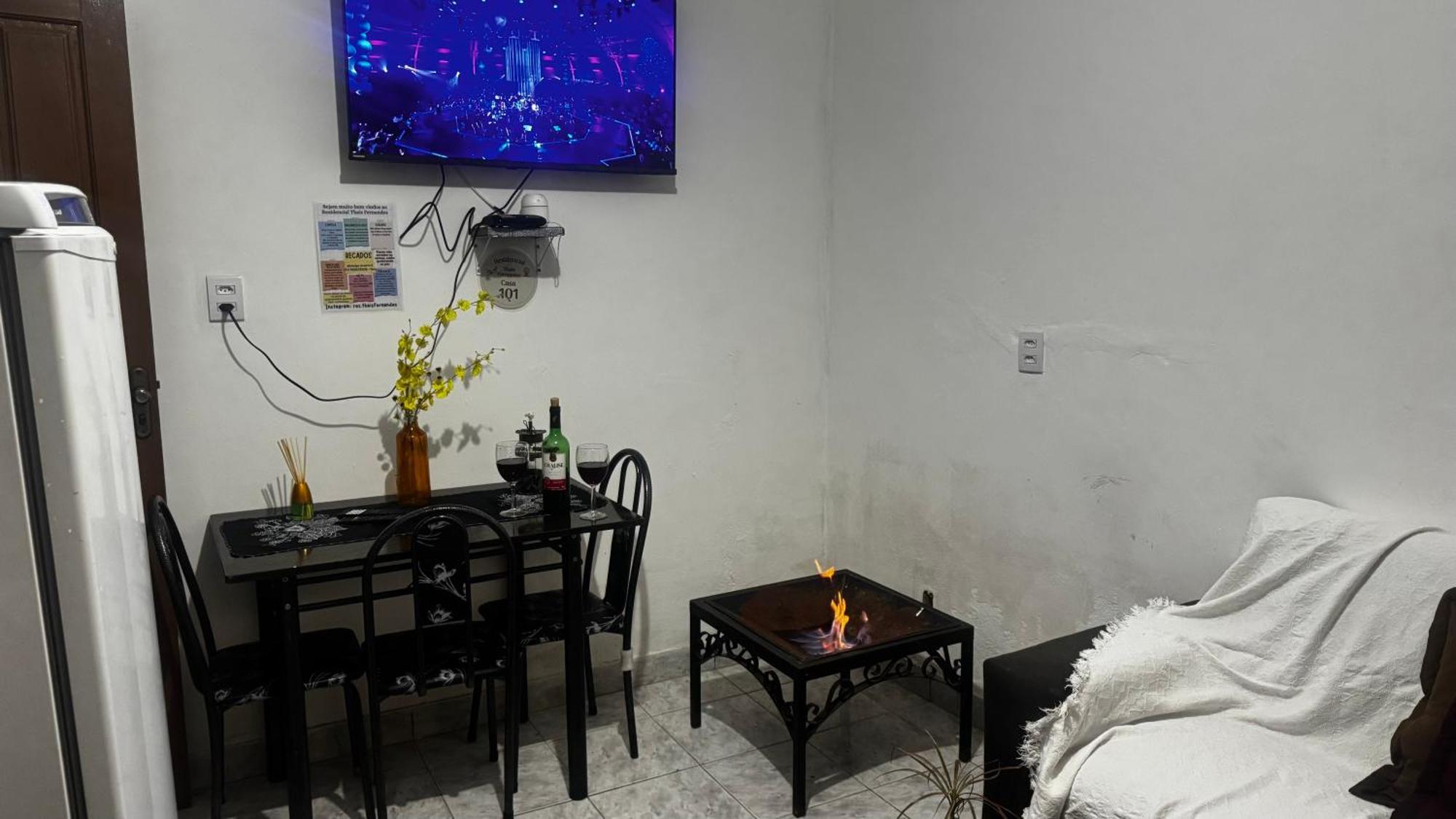 Holiday home Casa Completa Com Dois Quartos Grandes 3km Do Centro 101 *